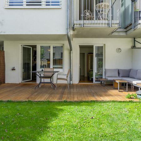 Apartment With Garden Close To Stadthalle, Westbahnhof Wina Bagian luar foto