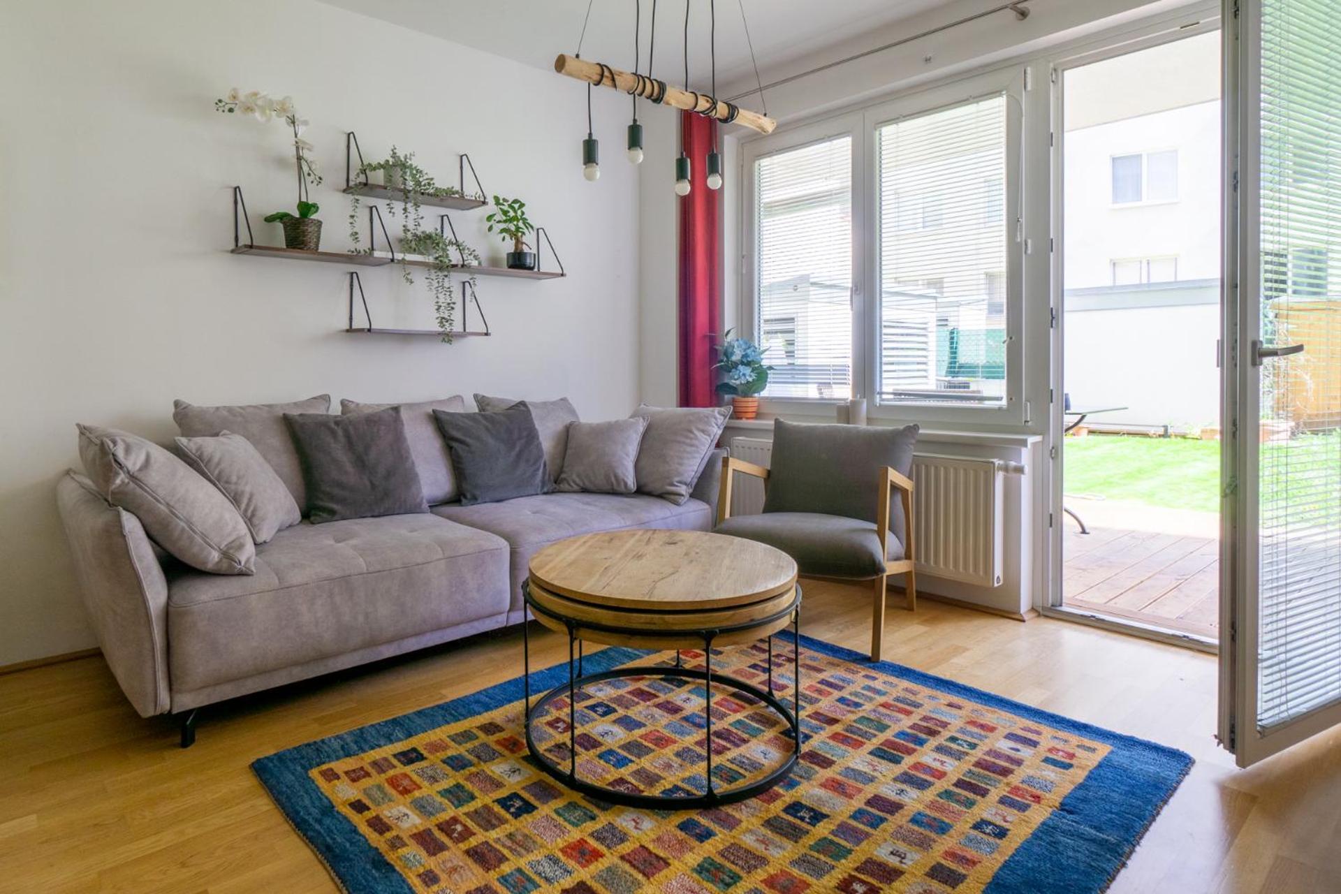 Apartment With Garden Close To Stadthalle, Westbahnhof Wina Bagian luar foto