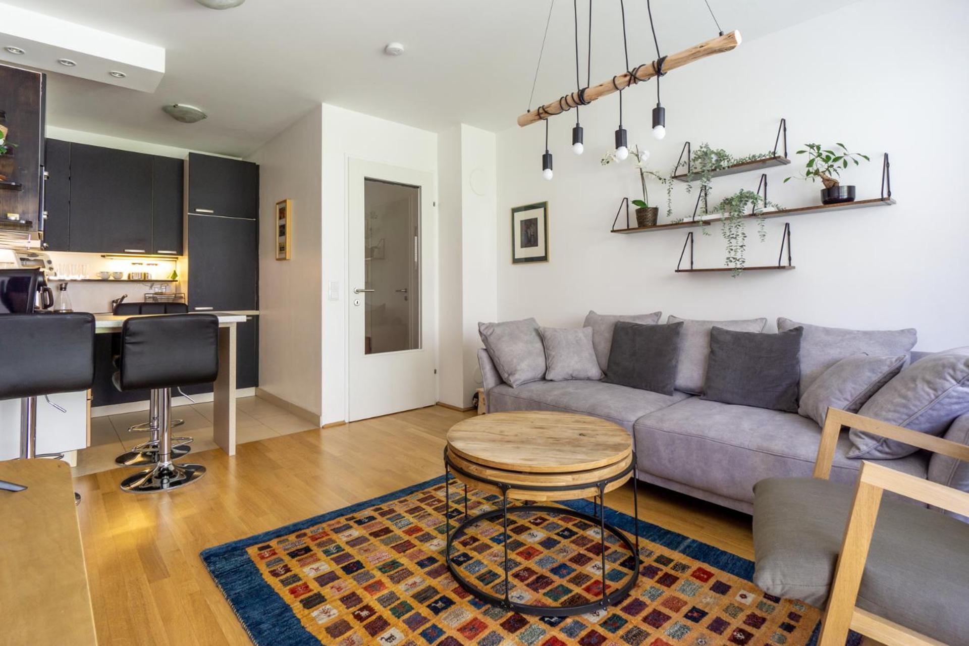 Apartment With Garden Close To Stadthalle, Westbahnhof Wina Bagian luar foto